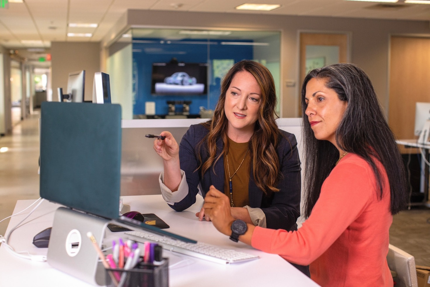 Estrategias clave para un desarrollo empresarial sostenible